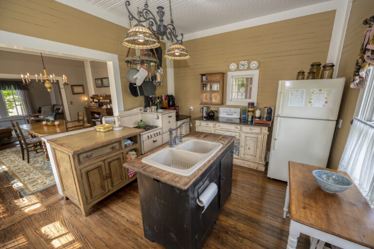 Thistlewood Ranch- 3489 Hercules Rd