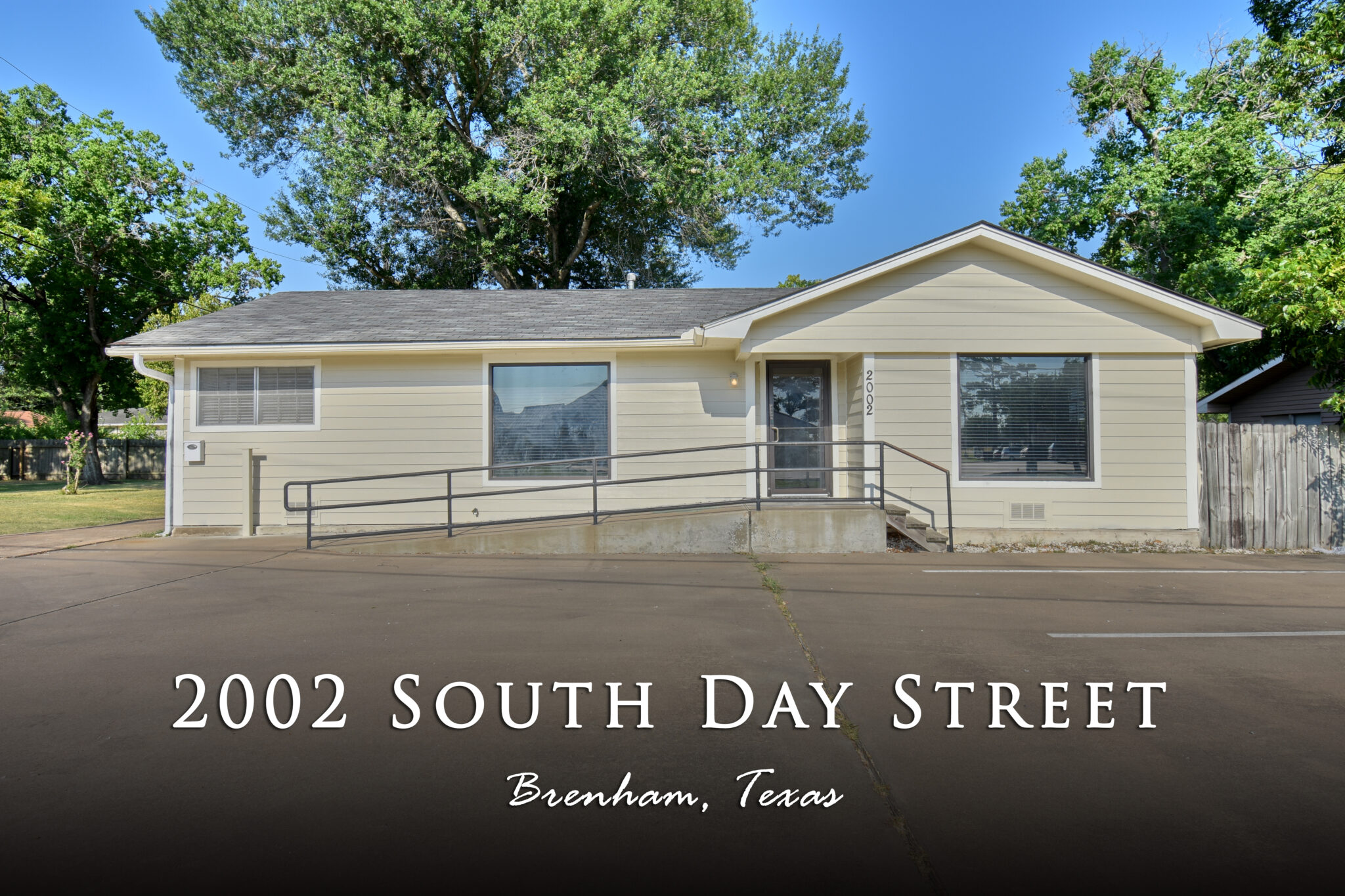 2002 South Day Street