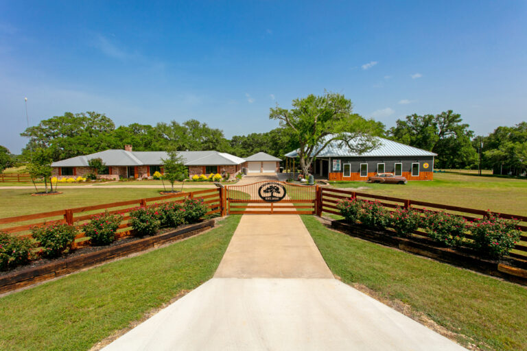 Mount Vernon Oaks- 6841 Mount Vernon Rd