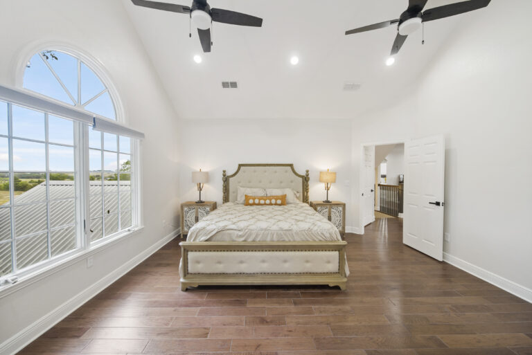 High View Farm, 7650 Hoddeville School Road, Brenham