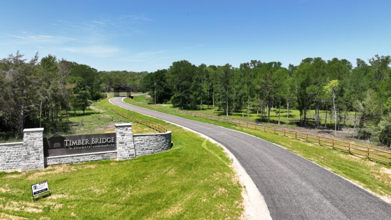 Timber Bridge, Farm to Market 2447, Chappell Hill, Washington County, Restricted Acreage, a Country Community, Hodde Real Estate Co.
