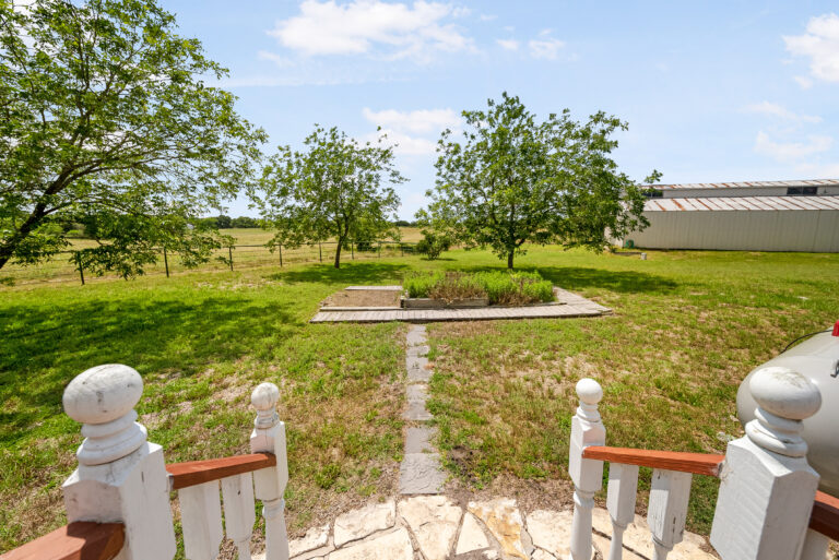 1305 Live Oak Lane Brenham, Texas