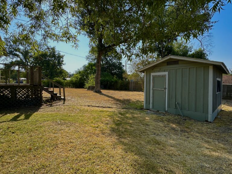806 Crockett Street Brenham, Texas 77833