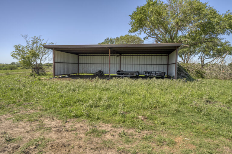 15140 Bluff Road, Washington, Texas 77880