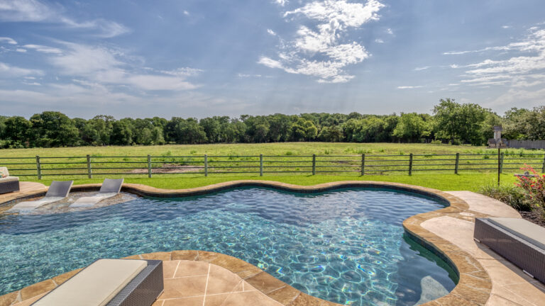 2701 Linda Lane Brenham, Texas 77833