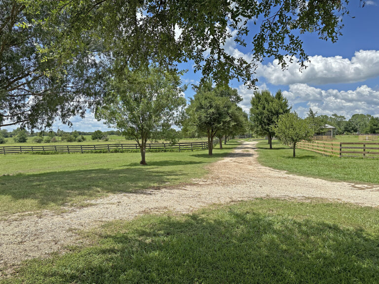 5301 Krueger Road Washington, Texas 77880