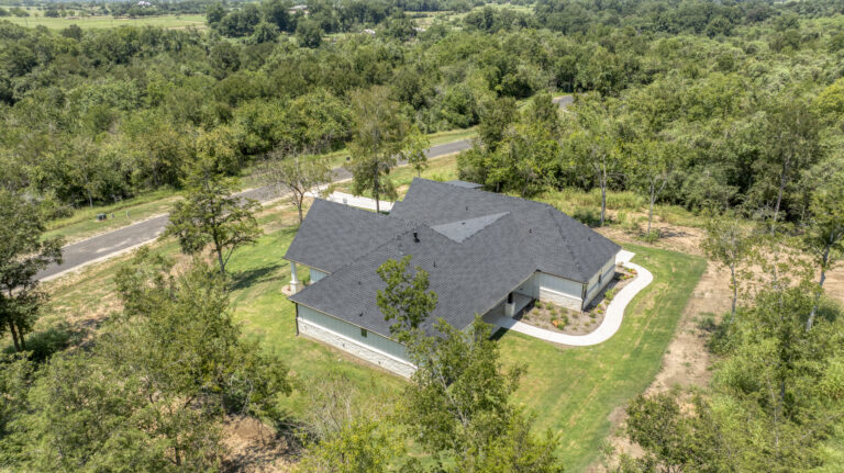 10058 Creekside Reserve Court Washington, Texas 77880