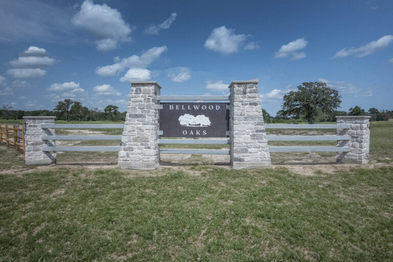 Bellwood Oaks Bellville, Texas 77418