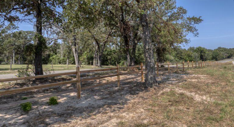 Bellwood Oaks Bellville, Texas 77418