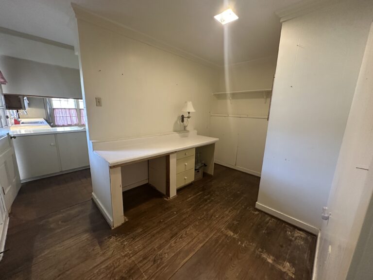 302 Cedar Circle Brenham, Texas 77833