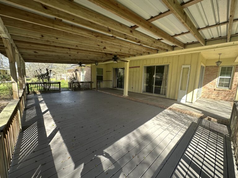 302 Cedar Circle Brenham, Texas 77833