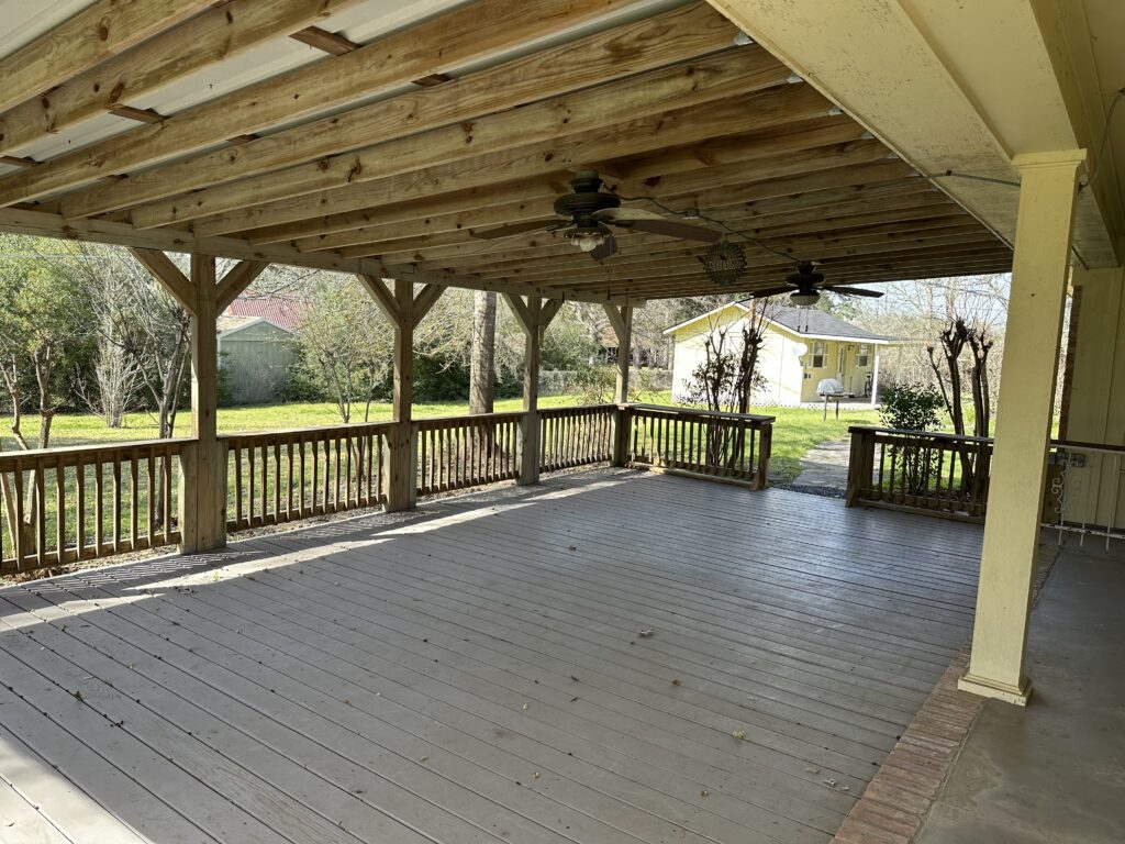 302 Cedar Circle Brenham, Texas 77833