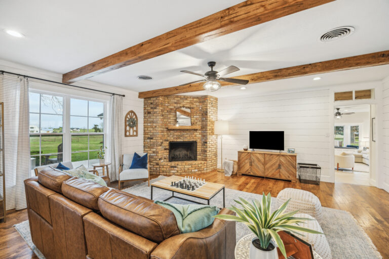 351 Pleasant Hill School Road Brenham, Texas 77833