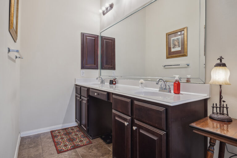 6634 Granbury Road Manvel, Texas 77578