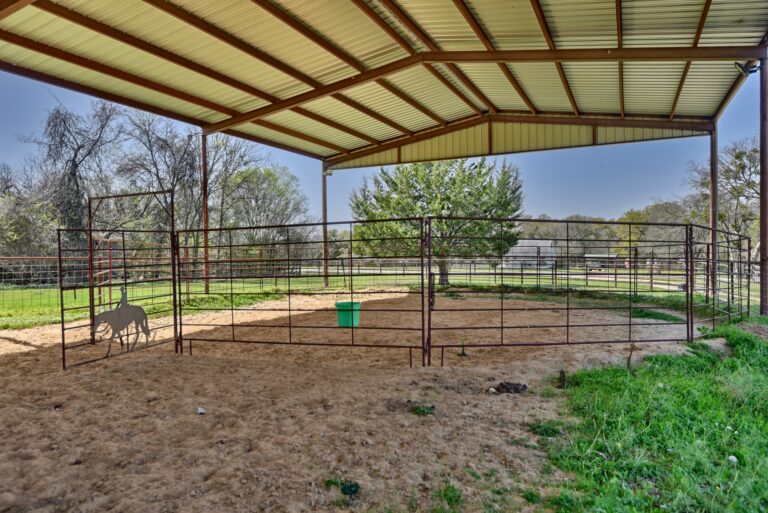 505 Batdorf Lane Brenham, Texas 77833