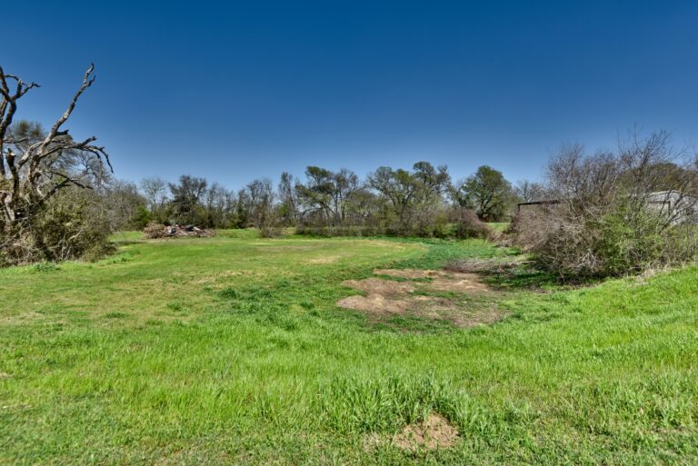505 Batdorf Lane Brenham, Texas 77833
