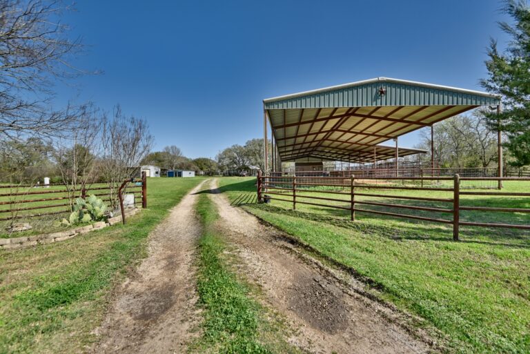 505 Batdorf Lane Brenham, Texas 77833