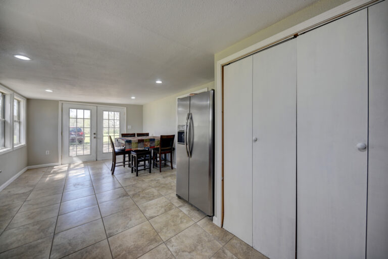 505 Batdorf Lane Brenham, Texas 77833