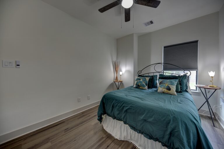 Upstairs Bedroom 2 B
