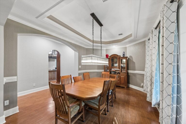 30-Crown Ranch Blvd 10332 IMG 309