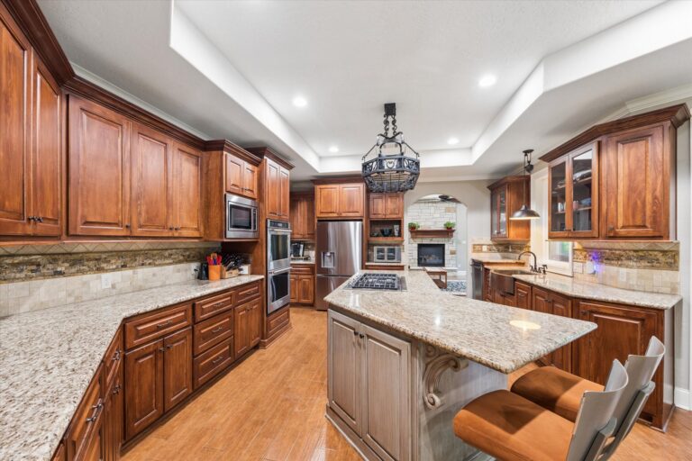 36-Crown Ranch Blvd 10332 IMG 315