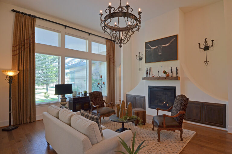 4271-LIVING ROOM-INT
