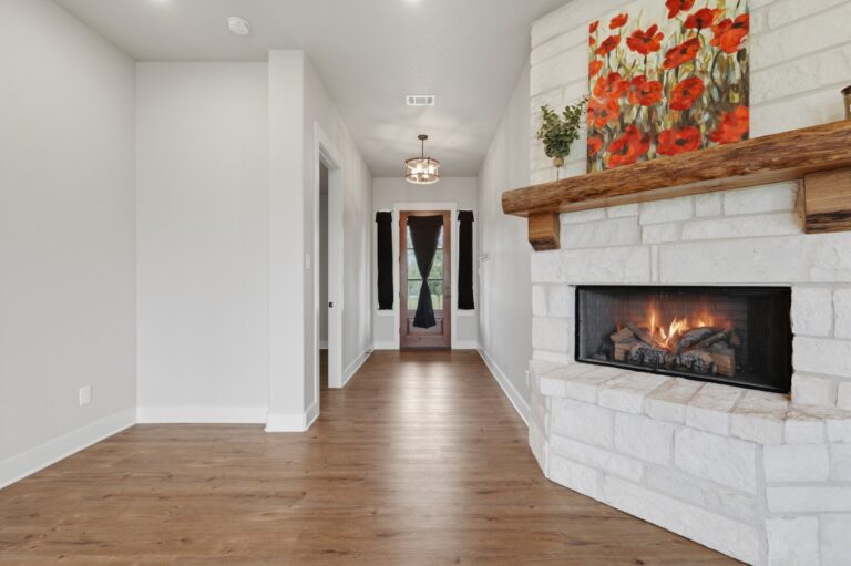 6100-Foyer