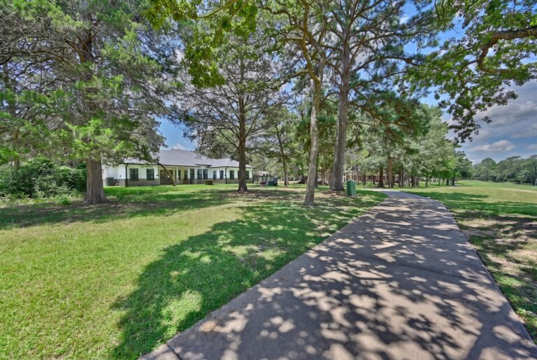 Exterior Rear Path B