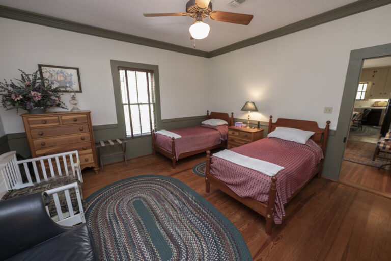 6101-guest-house-bedroom-3-INT