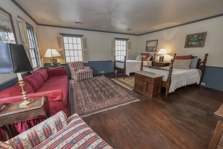 6101-main-house-bedroom-1-INT