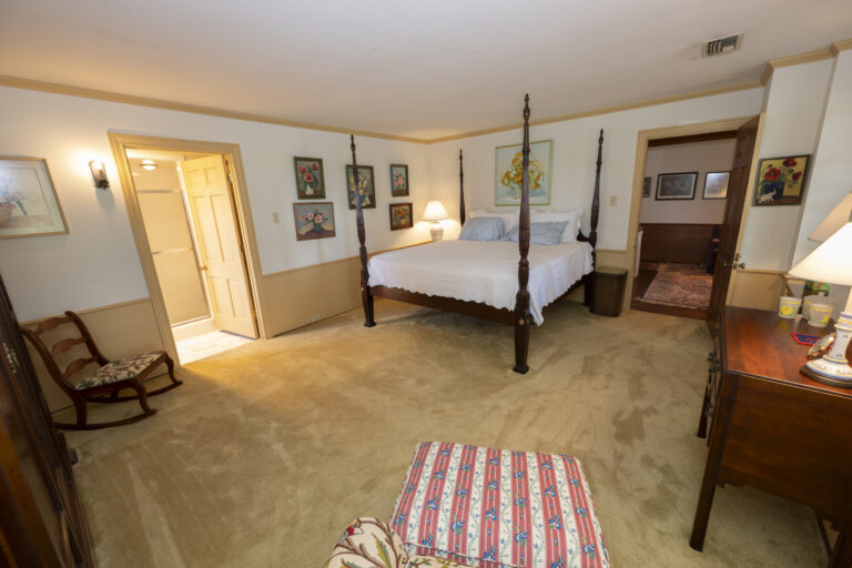 6101-main-house-bedroom-2-INT