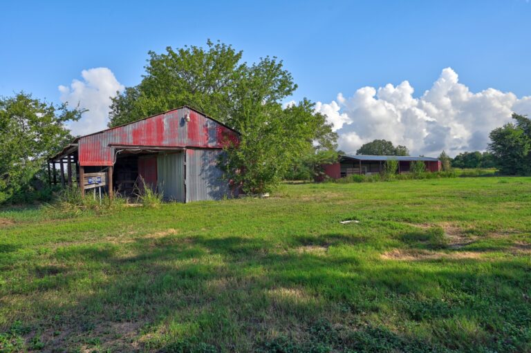 Barns